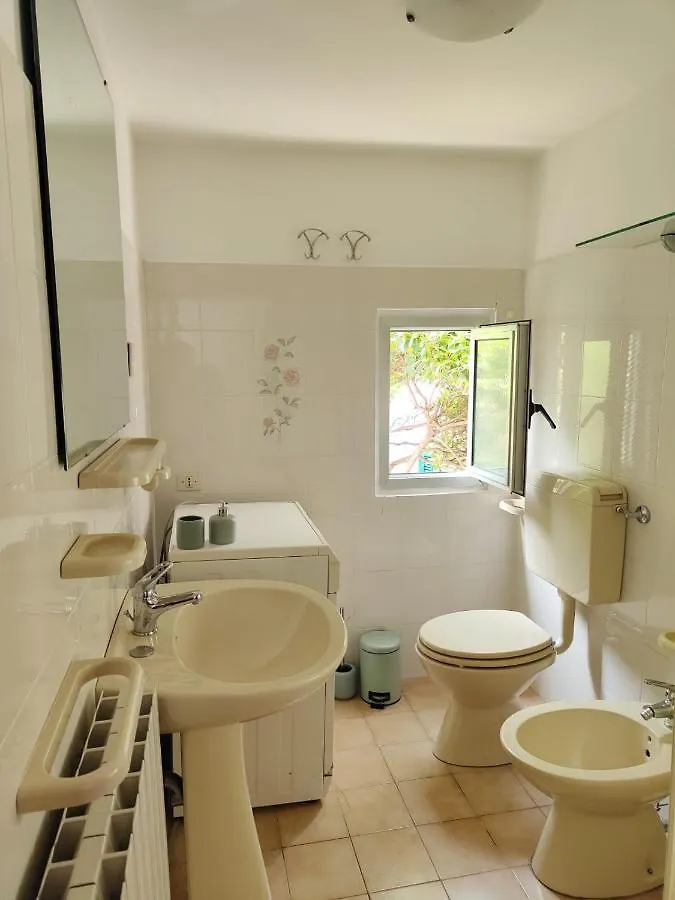 Appartamento A Due Passi Dal Mare Deiva Marina Apartment